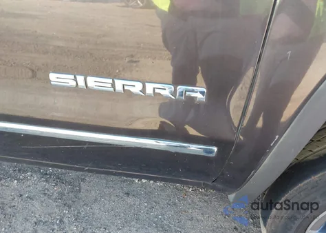 2015 GMC Sierra 1500 Slt z USA, uszkodzony, nr VIN 3GTU2VEJXFG233298